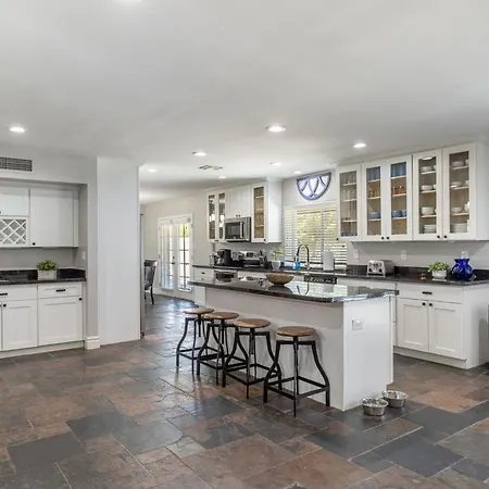 A Pharoah Of North Scottsdale Villa